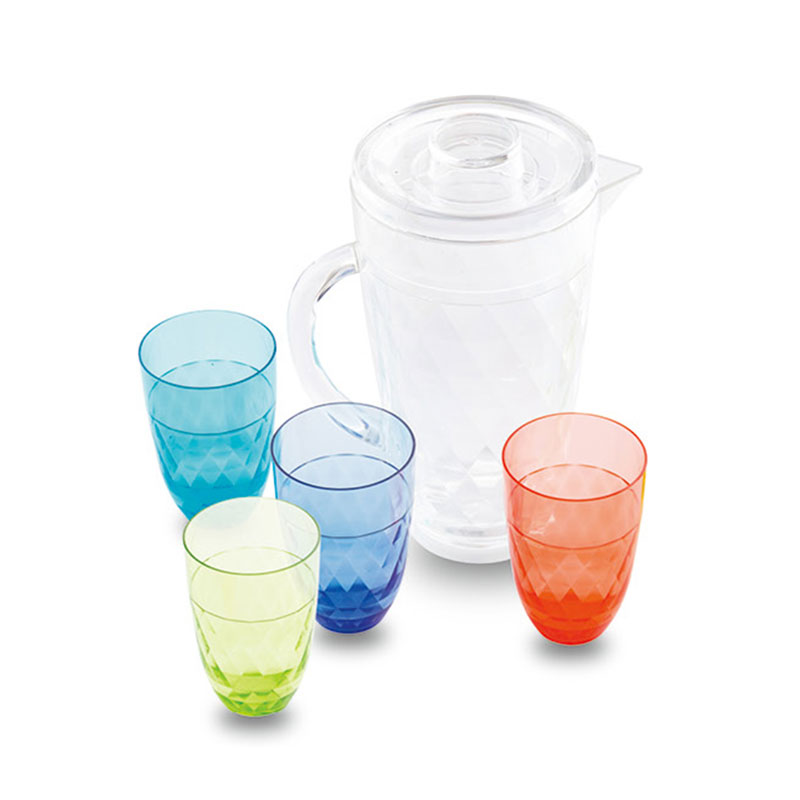 Džbán so štyrmi pohármi